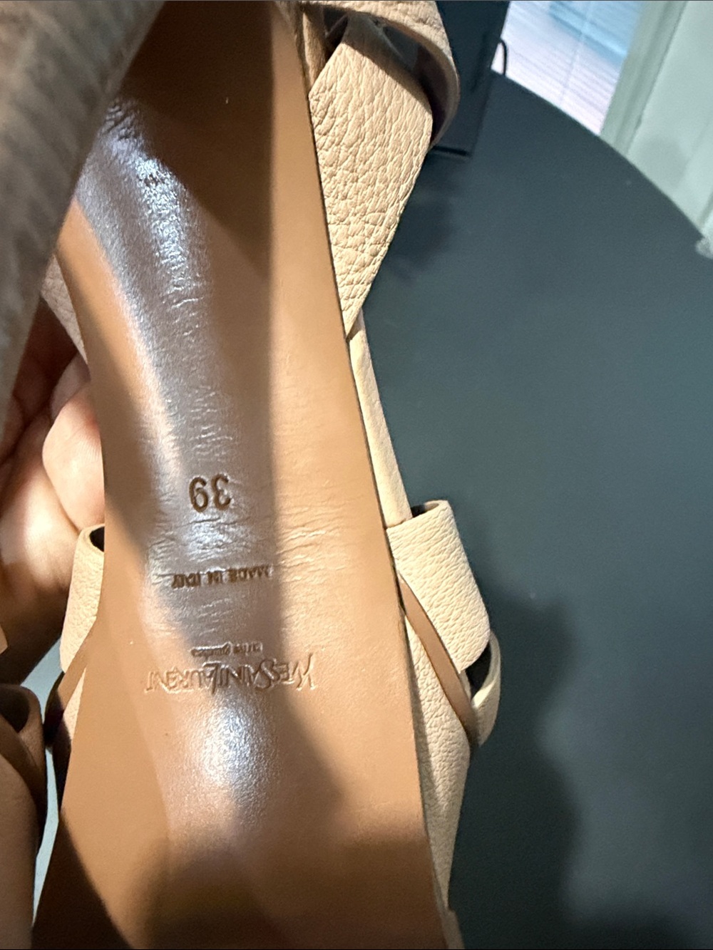 Saint Laurent Nude Tribute Leather Knot-Strap Heels - Picture 8 of 12